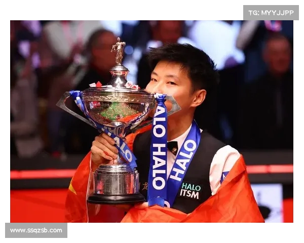 赛季悬念再起 各队激烈角逐 谁能最终捧起冠军奖杯引发热议 赛季悬念再起 各队激烈角逐 谁能最终捧起冠军奖杯引发热议