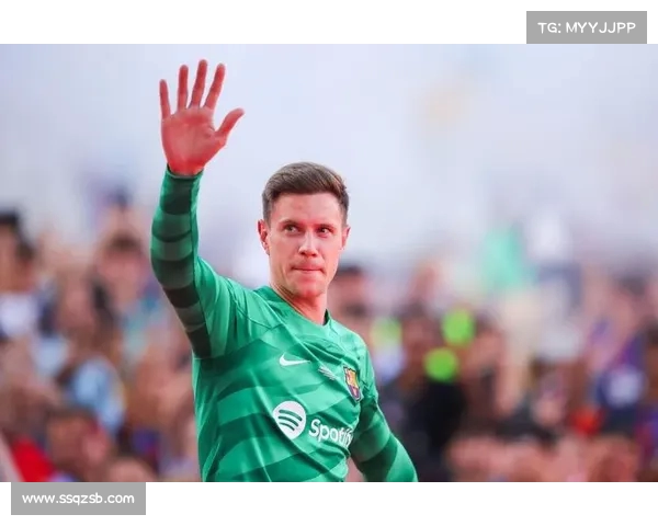 甘伯杯结束后特狮主动与加西亚拥抱展现队长风范赢得球迷赞誉 甘伯杯结束后特狮主动与加西亚拥抱展现队长风范赢得球迷赞誉