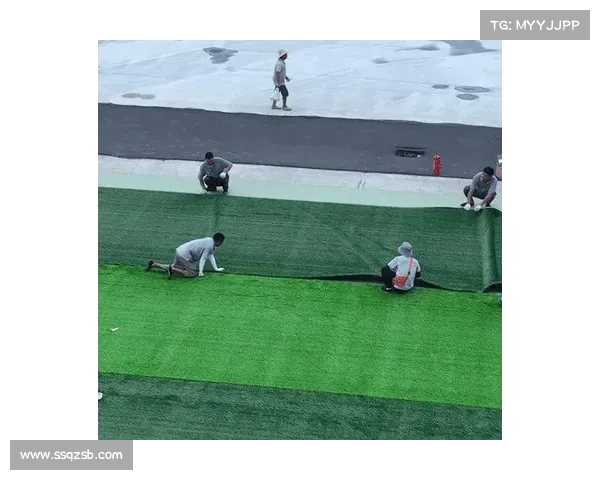 诺坎普球场草皮铺设工作正式启动 以提升比赛场地质量为目标 诺坎普球场草皮铺设工作正式启动 以提升比赛场地质量为目标